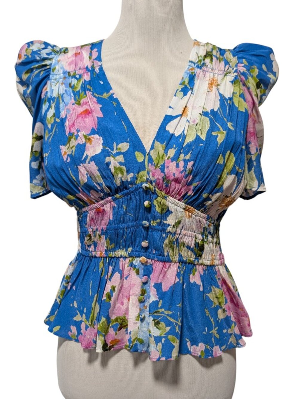 Yumi Kim Womens NWT Size M Kayla Blue Soft Kiss Royal Floral Smocked Waist Top